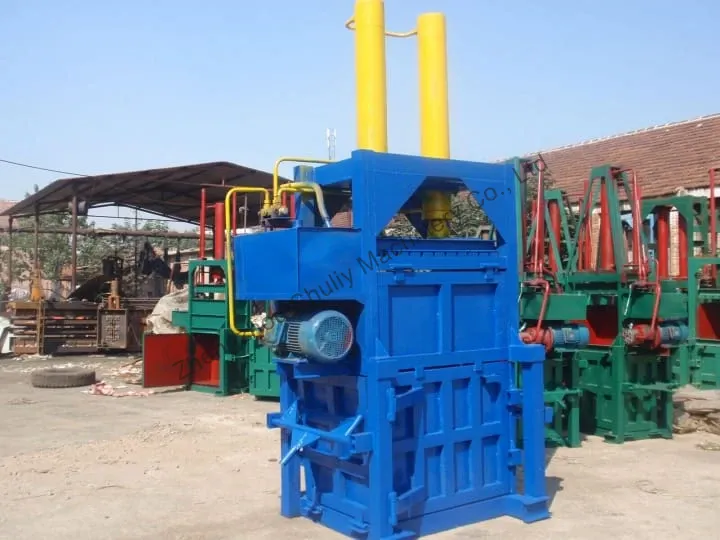 cardboard recycling baler