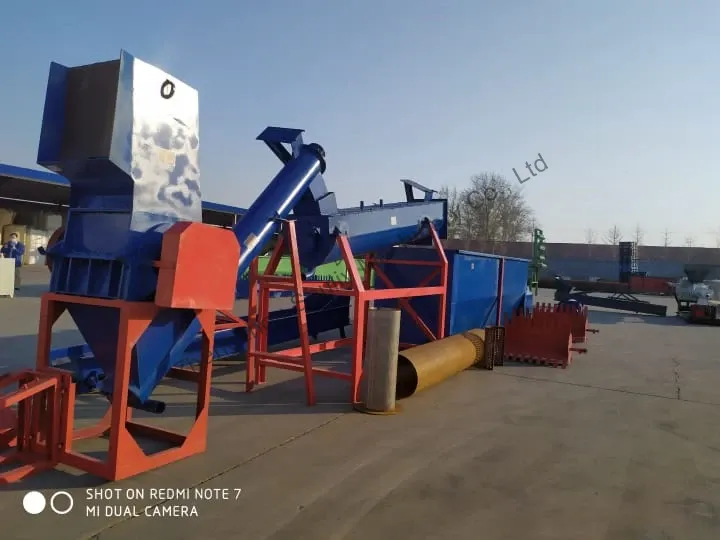 plastic shredder in plastic recycling machine line