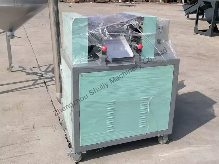 plastic pellet cutter