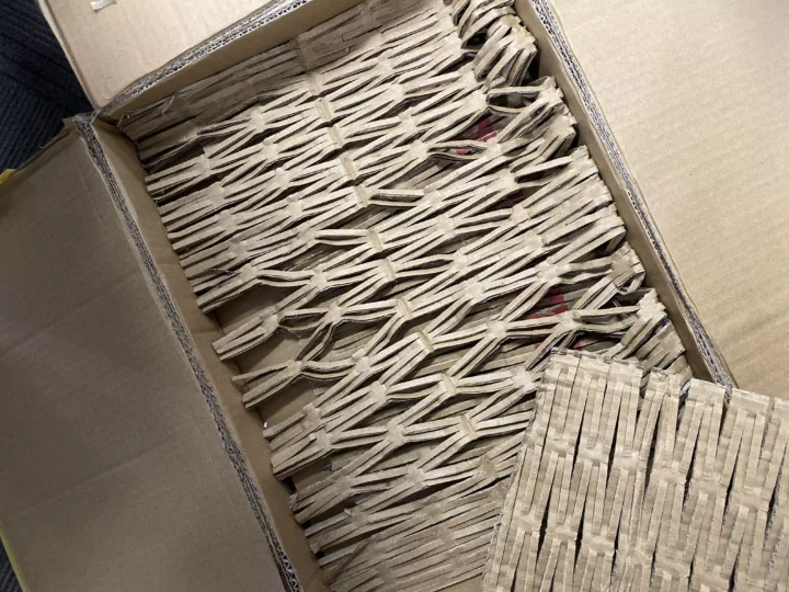 shredding cardboard for packing machine