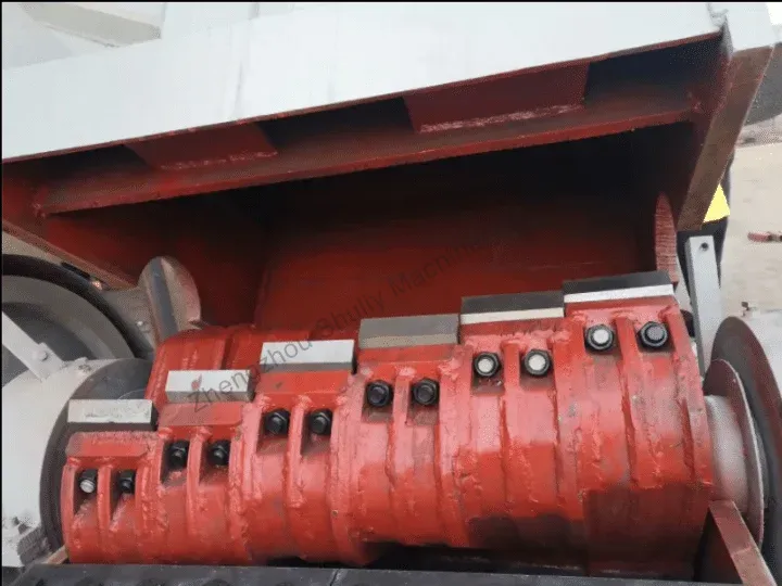 internal blade of PET bottle crusher