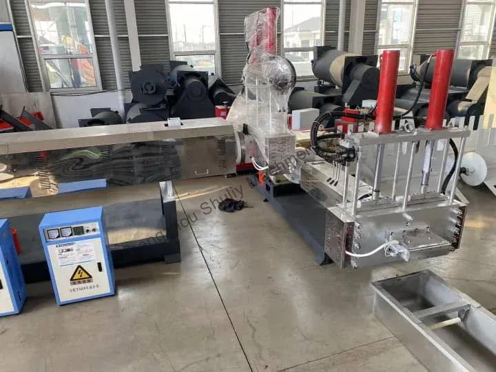 double hydraulic die for plastic granules extruder machine