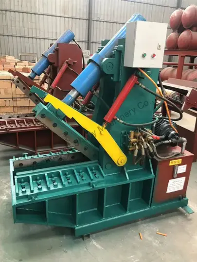 machine de découpe de pneus usagés