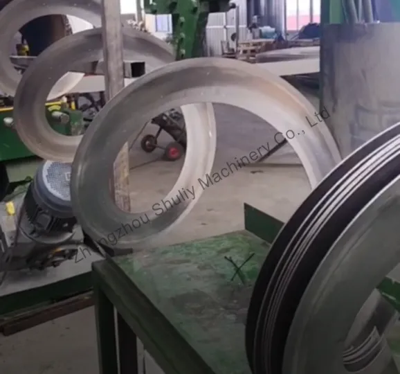 連続ねじ飛行冷間圧延機の最終製品